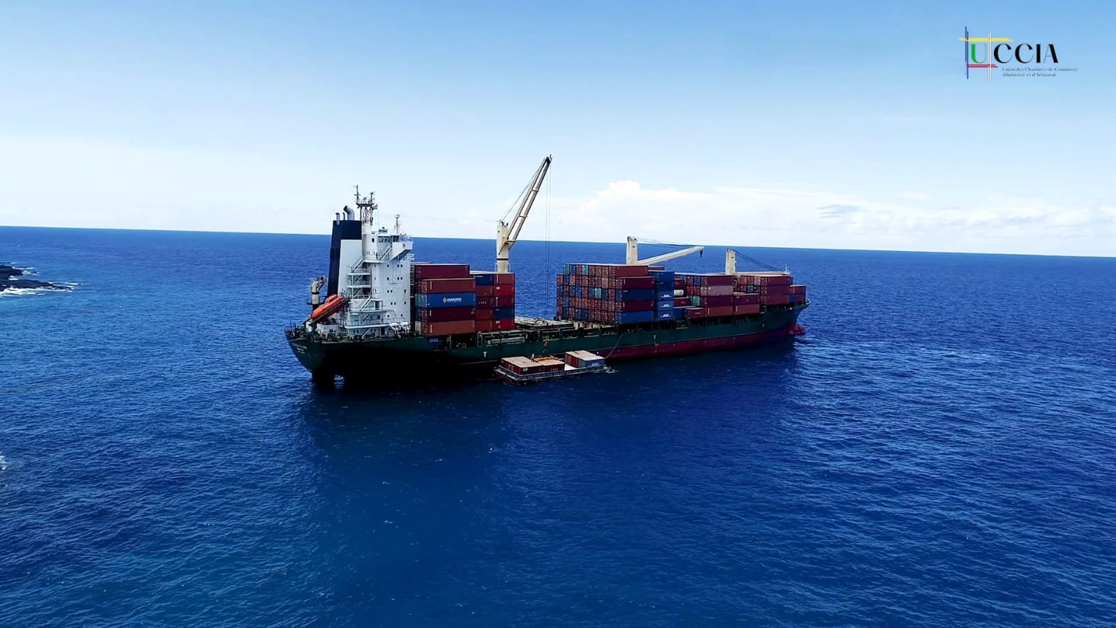 cover image Bienvenue sur la plateforme web du commerce aux Comores